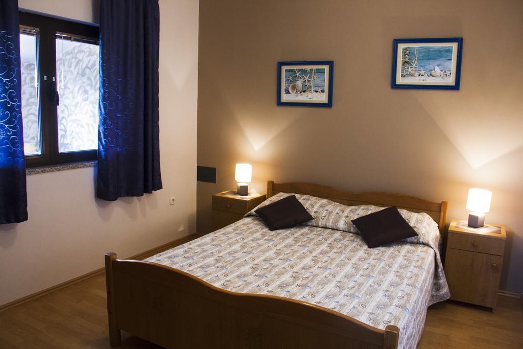Korsa Apartment Sveti Lovreč Pazenatički 외부 사진
